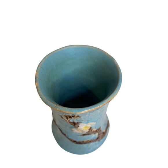 Antique English Majolica Vase Pottery Blue Dogwood 4.75 Inch - Picture 5 of 8